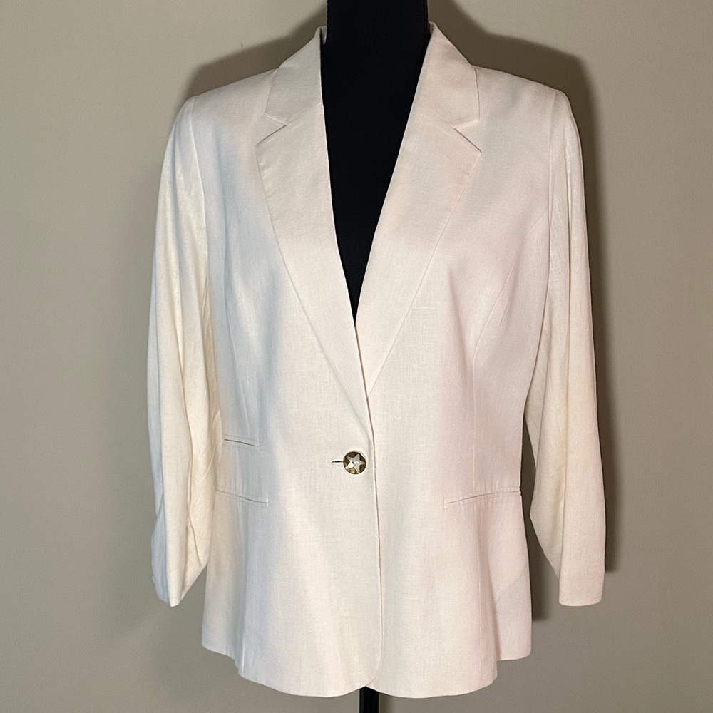 Elegant Unbranded White Blazer